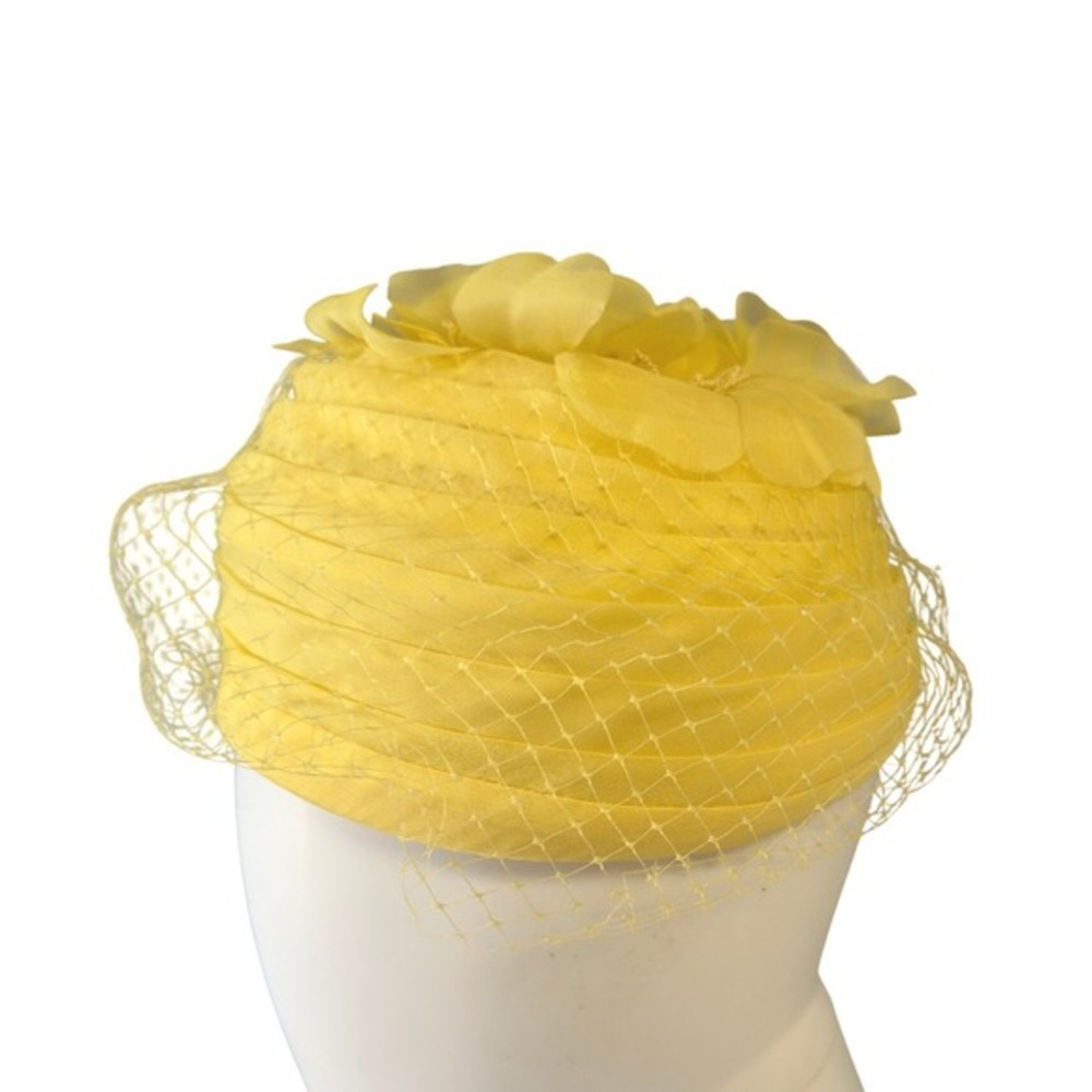 Vintage 60s Yellow Pillbox Hat with Floral Daisy Lace & Veil Fascinator JS - Picture 7 of 10